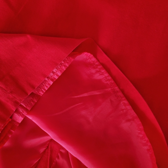 Sleeveless Fitted Dress. It’s a little tight on me but super cute. - Picture 6 of 7